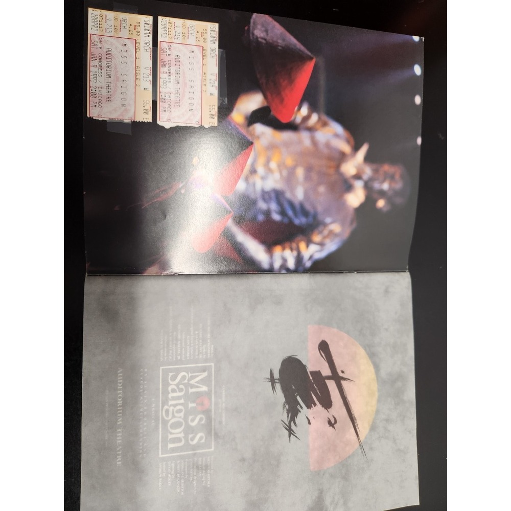 Miss Saigon Souvenir Program 1992 Chicago Premiere + Two 1993 Tickets - Picture 3 of 11